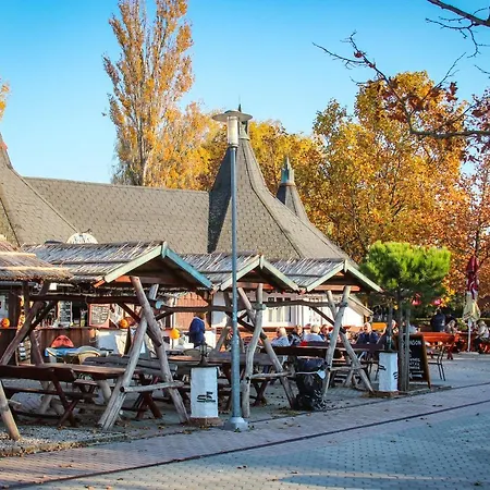 Komfort Home Bursport Bt. Haz Balatonfenyves Exterior photo