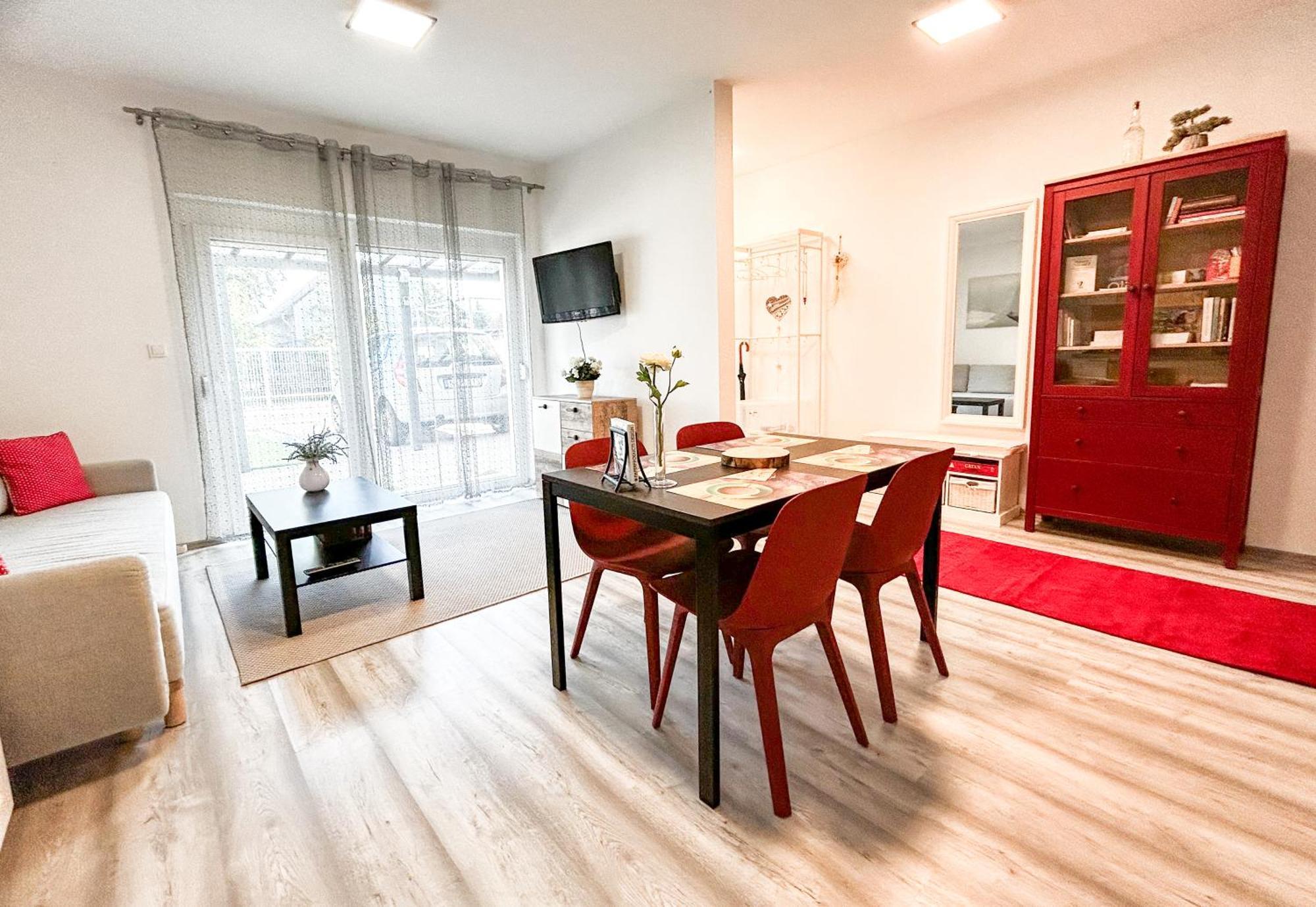 Komfort Bursport Bt. Haz Holiday home Balatonfenyves